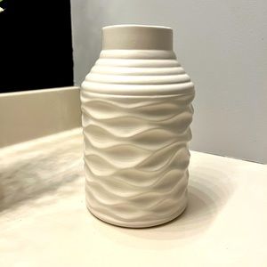 Bright Ideas ceramic vase